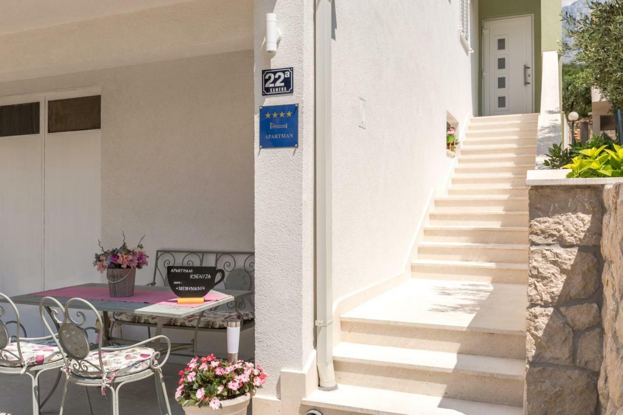 Apartmani Ksenija Tucepi Exterior photo